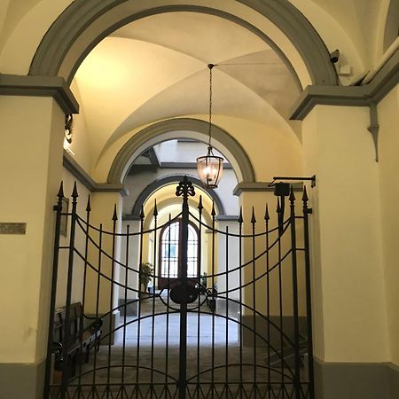 Residenza D'Epoca Al Numero 8 Φλωρεντία Εξωτερικό φωτογραφία